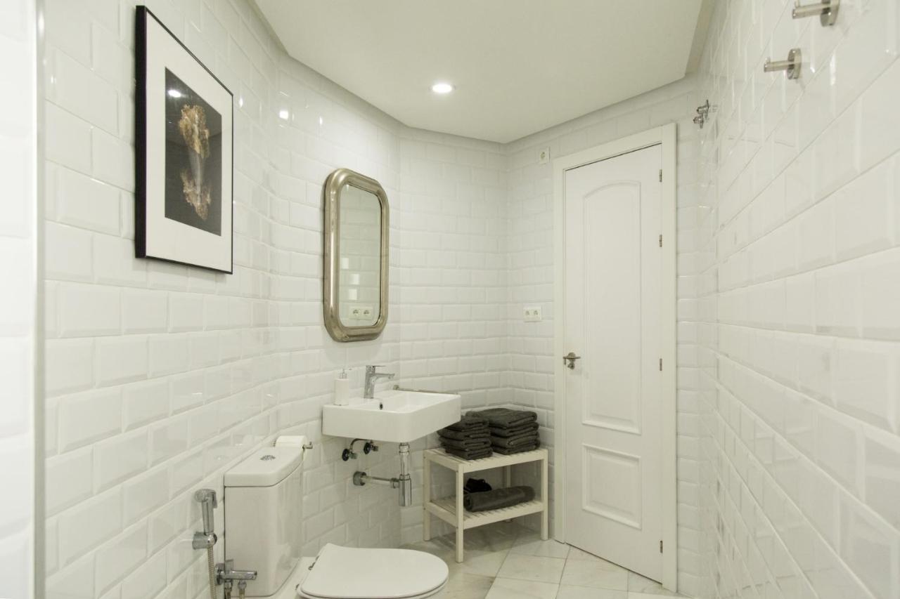 Apt Boutique - La Estrella Torremolinos Exteriör bild